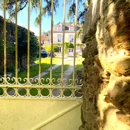 Bed & Breakfast Ch1- Manoir Du Moulinier - Campagne - Calme - Petit-dej Inclus - Table D'hote Sur Reservation - Parking Gratuit La Limouziniere (Loire-Atlantique)