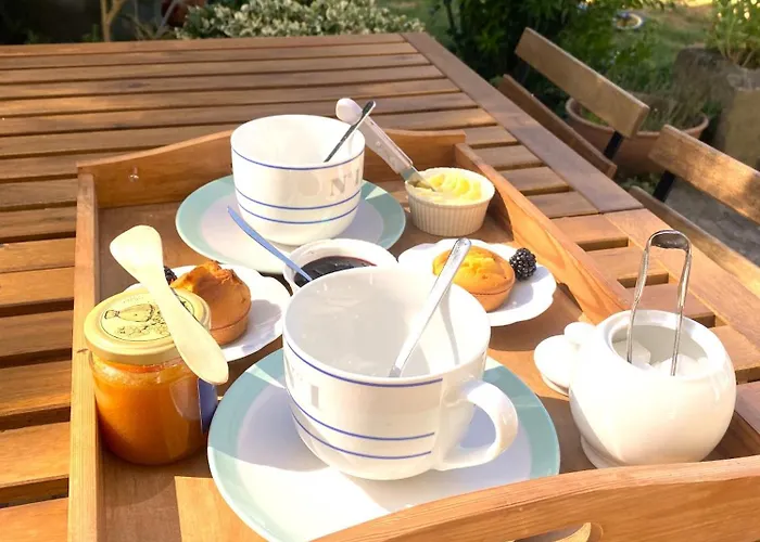 Ch1- Manoir Du Moulinier - Campagne - Calme - Petit-déj Inclus - Table D'hôte Sur Réservation - Parking Gratuit Couette-café 3*